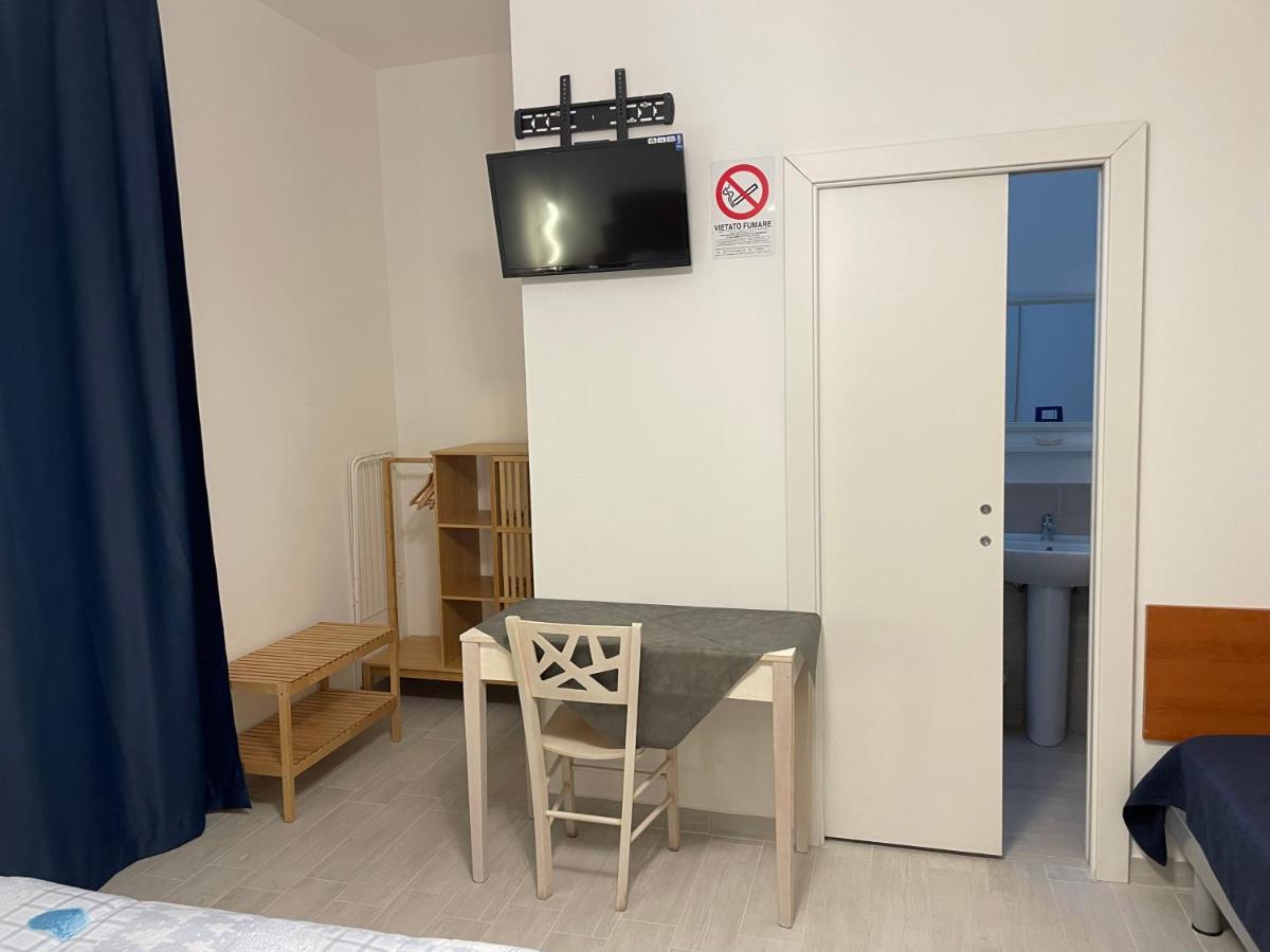 B&B Del Corso - Affittacamere Giulianova Exterior photo