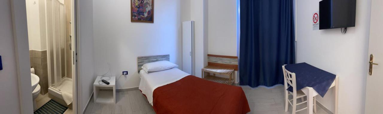 B&B Del Corso - Affittacamere Giulianova Exterior photo